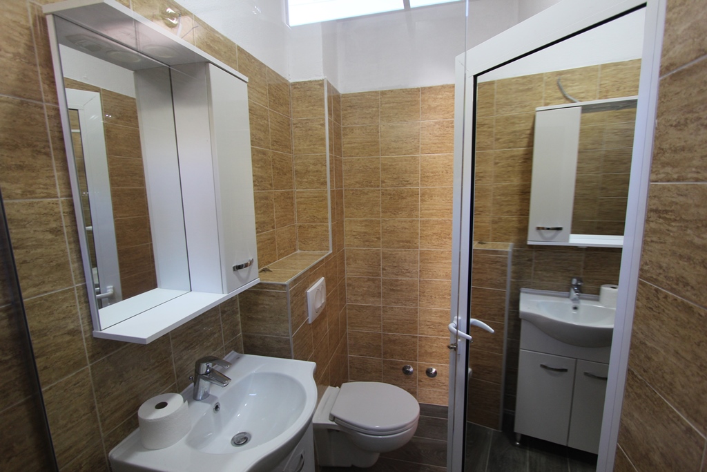 Image of House - 4 Bedrooms - 4 Bathrooms for Sale in Bar-Dobre Vode-Montenegro, Image 7